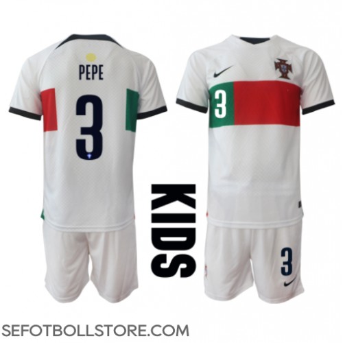 Portugal Pepe #3 Replika babykläder Bortaställ Barn VM 2022 Kortärmad (+ korta byxor)